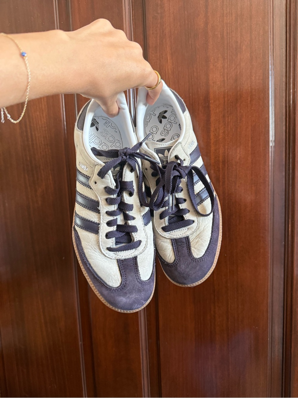 adidas Sambas